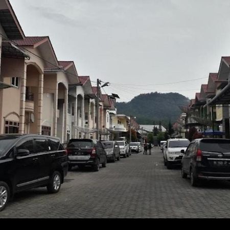 Villa Gunung Mas Berastagi Luaran gambar